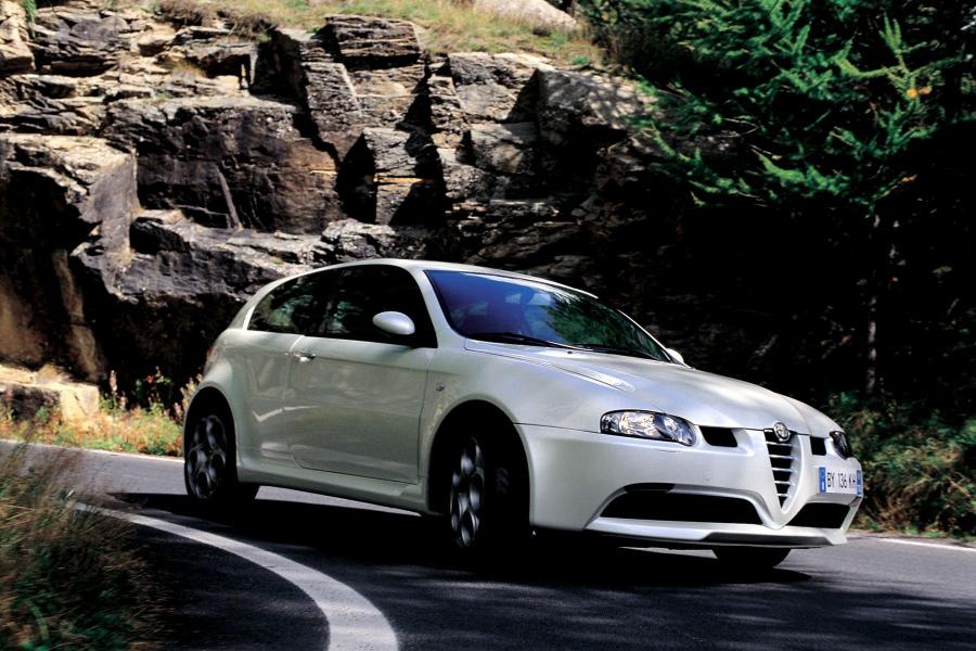  Alfa Romeo 147 GTA 2002 года  (фото 22 из 70)